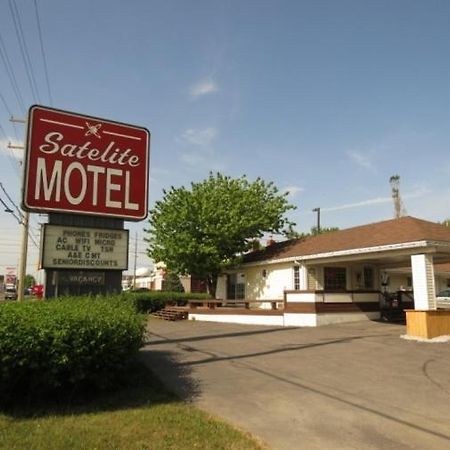 Satelite Motel Sault Ste. Marie Exterior photo